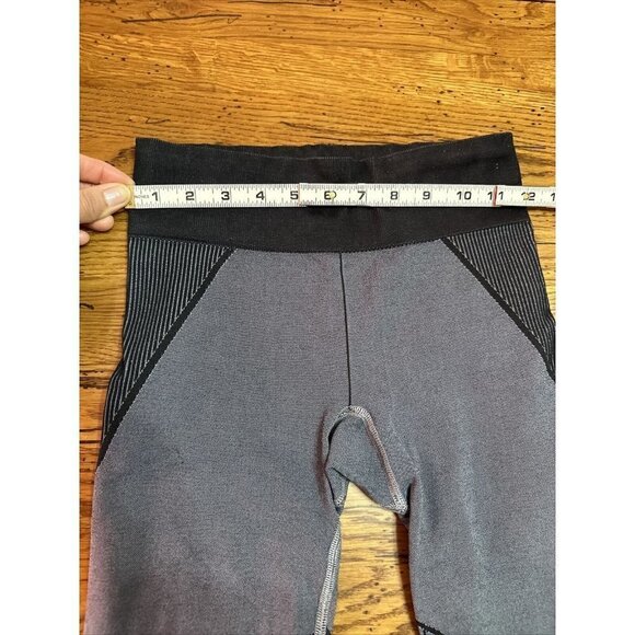 Athleta L51 Gray Flurry Base Layer Seamless Athletic Leggings S NWOT - Picture 3 of 8